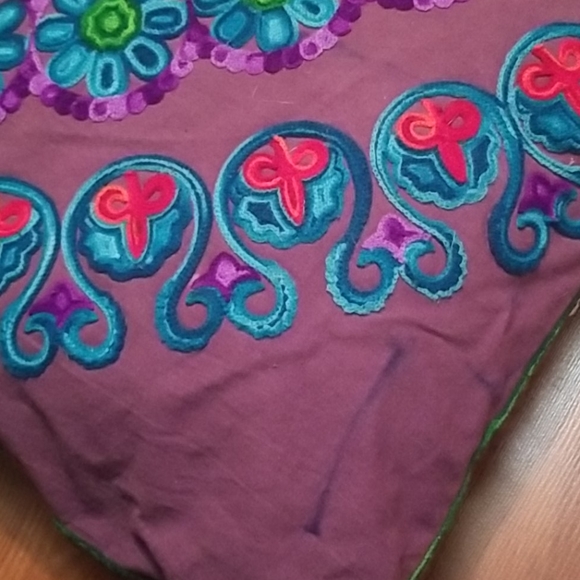 Colorful hand stitched accent pillow - Picture 5 of 5